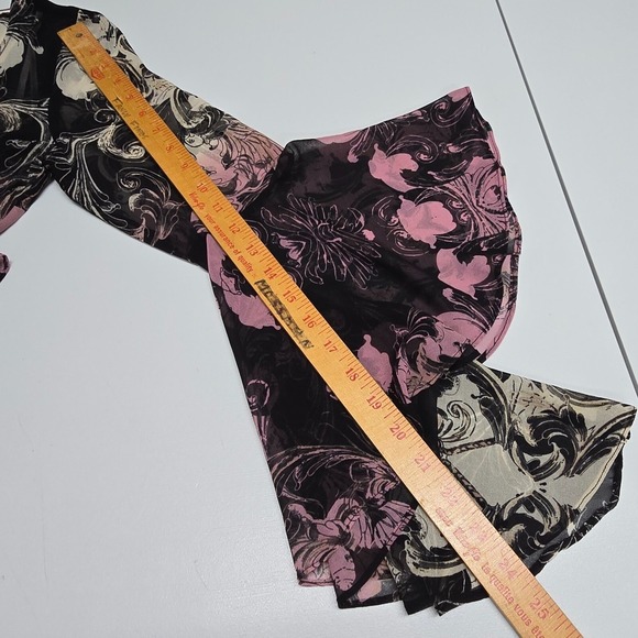 Boston‎ Proper Shirt Womens 6 Black Pink Sheer Bell Sleeve Whimsigoth Witchy Y2K - Picture 11 of 13